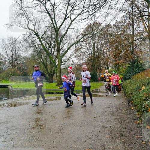 07.12.2025 - St. Pauli X-Mass-Run No. 15 Michael Burmester http://msf.ph/oto/9425988 07.12.2025 09:46:02 Laufen 2745, 6, 3495 meine-sportfotos.de