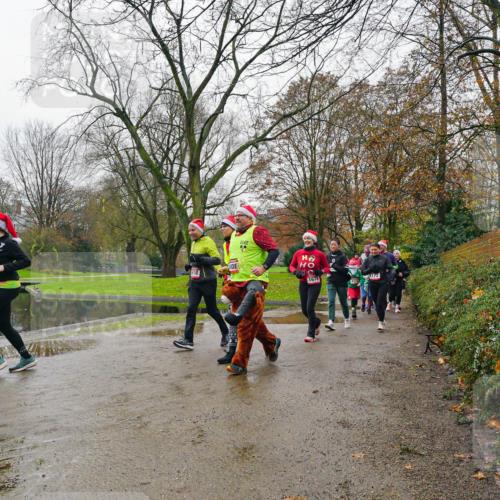 07.12.2025 - St. Pauli X-Mass-Run No. 15 Michael Burmester http://msf.ph/oto/9425992 07.12.2025 09:46:06 Laufen 1678, 1172, 4231 meine-sportfotos.de