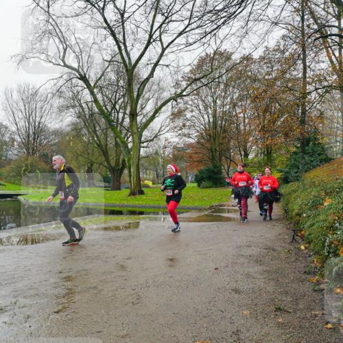 07.12.2025 - St. Pauli X-Mass-Run No. 15 Michael Burmester http://msf.ph/oto/9426011 07.12.2025 09:46:41 Laufen 2743, 1328 meine-sportfotos.de