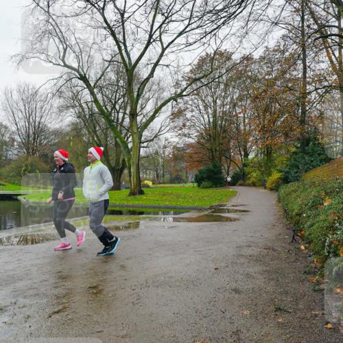 07.12.2025 - St. Pauli X-Mass-Run No. 15 Michael Burmester http://msf.ph/oto/9426062 07.12.2025 09:49:04 Laufen  meine-sportfotos.de