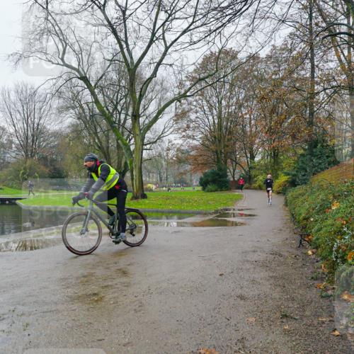 07.12.2025 - St. Pauli X-Mass-Run No. 15 Michael Burmester http://msf.ph/oto/9426085 07.12.2025 09:56:01 Laufen  meine-sportfotos.de