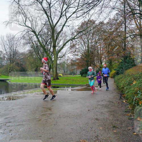 07.12.2025 - St. Pauli X-Mass-Run No. 15 Michael Burmester http://msf.ph/oto/9426208 07.12.2025 10:01:48 Laufen 184 meine-sportfotos.de