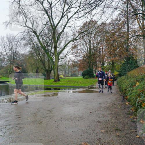 07.12.2025 - St. Pauli X-Mass-Run No. 15 Michael Burmester http://msf.ph/oto/9426234 07.12.2025 10:02:51 Laufen  meine-sportfotos.de