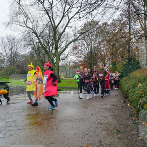 07.12.2025 - St. Pauli X-Mass-Run No. 15 Michael Burmester http://msf.ph/oto/9426251 07.12.2025 10:03:13 Laufen 3851, 879, 4461 meine-sportfotos.de