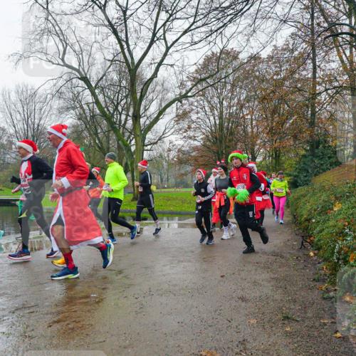 07.12.2025 - St. Pauli X-Mass-Run No. 15 Michael Burmester http://msf.ph/oto/9426289 07.12.2025 10:03:40 Laufen 4539 meine-sportfotos.de
