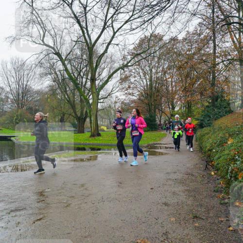 07.12.2025 - St. Pauli X-Mass-Run No. 15 Michael Burmester http://msf.ph/oto/9426303 07.12.2025 10:03:53 Laufen 411, 4284 meine-sportfotos.de