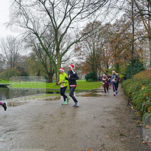 07.12.2025 - St. Pauli X-Mass-Run No. 15 Michael Burmester http://msf.ph/oto/9426309 07.12.2025 10:03:58 Laufen  meine-sportfotos.de