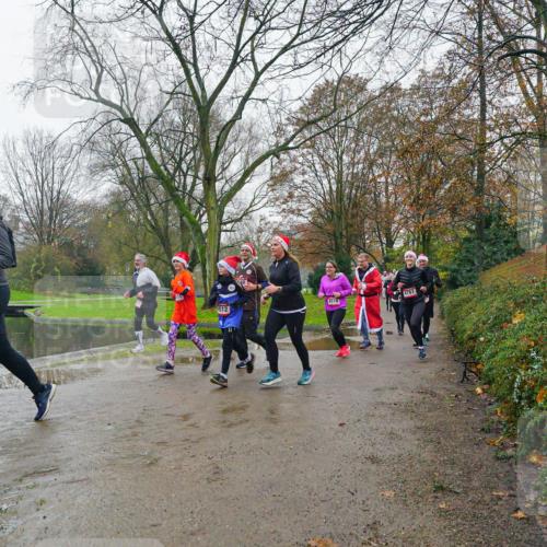 07.12.2025 - St. Pauli X-Mass-Run No. 15 Michael Burmester http://msf.ph/oto/9426336 07.12.2025 10:04:18 Laufen 26, 512, 4516, 4781 meine-sportfotos.de
