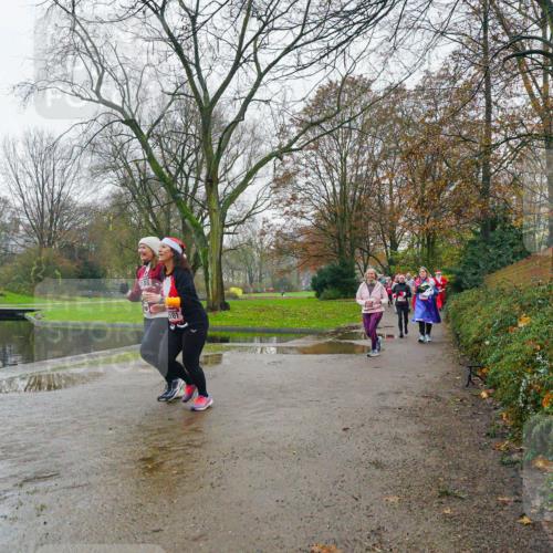 07.12.2025 - St. Pauli X-Mass-Run No. 15 Michael Burmester http://msf.ph/oto/9426341 07.12.2025 10:04:22 Laufen 101 meine-sportfotos.de
