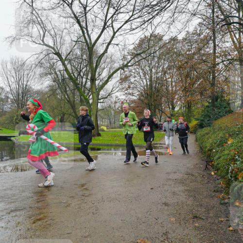 07.12.2025 - St. Pauli X-Mass-Run No. 15 Michael Burmester http://msf.ph/oto/9426356 07.12.2025 10:04:43 Laufen 299, 161 meine-sportfotos.de