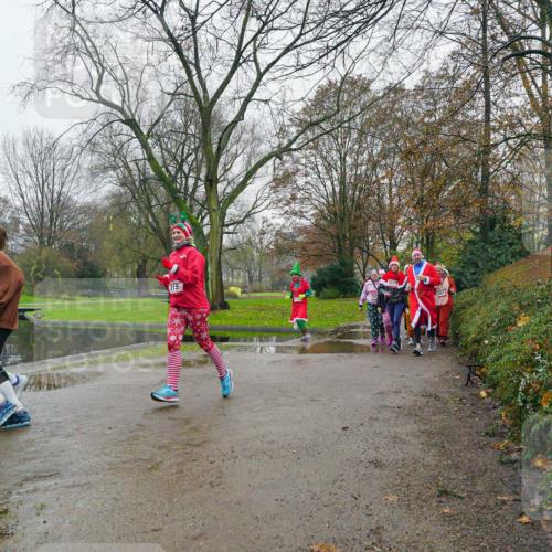 07.12.2025 - St. Pauli X-Mass-Run No. 15 Michael Burmester http://msf.ph/oto/9426366 07.12.2025 10:05:02 Laufen 915 meine-sportfotos.de