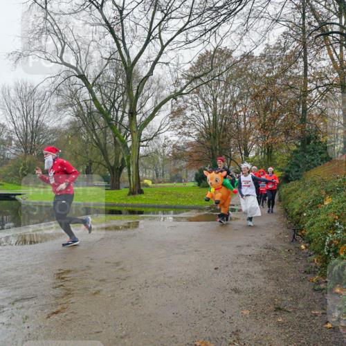 07.12.2025 - St. Pauli X-Mass-Run No. 15 Michael Burmester http://msf.ph/oto/9426373 07.12.2025 10:05:13 Laufen 426 meine-sportfotos.de