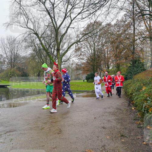 07.12.2025 - St. Pauli X-Mass-Run No. 15 Michael Burmester http://msf.ph/oto/9426400 07.12.2025 10:05:39 Laufen 2 meine-sportfotos.de