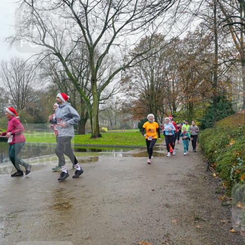 07.12.2025 - St. Pauli X-Mass-Run No. 15 Michael Burmester http://msf.ph/oto/9426409 07.12.2025 10:05:52 Laufen  meine-sportfotos.de