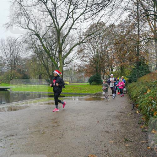 07.12.2025 - St. Pauli X-Mass-Run No. 15 Michael Burmester http://msf.ph/oto/9426414 07.12.2025 10:05:59 Laufen  meine-sportfotos.de