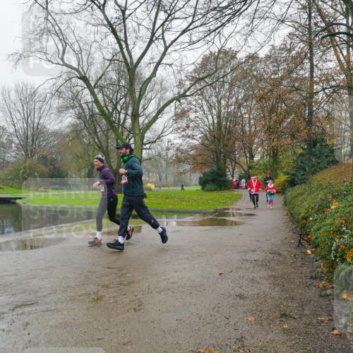 07.12.2025 - St. Pauli X-Mass-Run No. 15 Michael Burmester http://msf.ph/oto/9426448 07.12.2025 10:06:30 Laufen  meine-sportfotos.de
