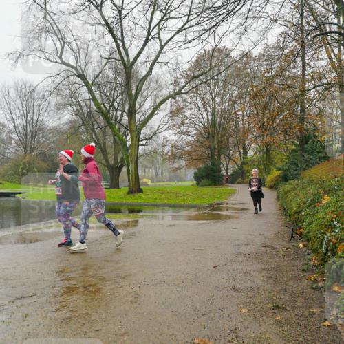 07.12.2025 - St. Pauli X-Mass-Run No. 15 Michael Burmester http://msf.ph/oto/9426467 07.12.2025 10:07:43 Laufen  meine-sportfotos.de
