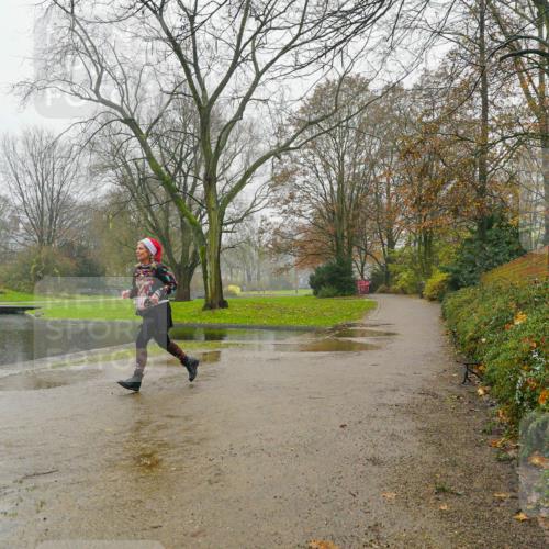 07.12.2025 - St. Pauli X-Mass-Run No. 15 Michael Burmester http://msf.ph/oto/9426468 07.12.2025 10:07:47 Laufen  meine-sportfotos.de