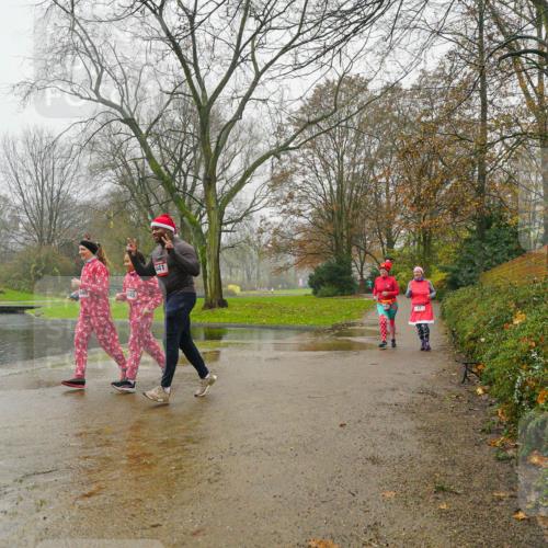 07.12.2025 - St. Pauli X-Mass-Run No. 15 Michael Burmester http://msf.ph/oto/9426470 07.12.2025 10:08:11 Laufen  meine-sportfotos.de