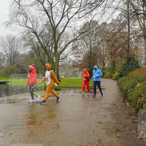 07.12.2025 - St. Pauli X-Mass-Run No. 15 Michael Burmester http://msf.ph/oto/9426479 07.12.2025 10:09:32 Laufen 358, 2622 meine-sportfotos.de