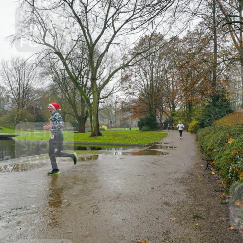 07.12.2025 - St. Pauli X-Mass-Run No. 15 Michael Burmester http://msf.ph/oto/9426535 07.12.2025 10:19:30 Laufen  meine-sportfotos.de