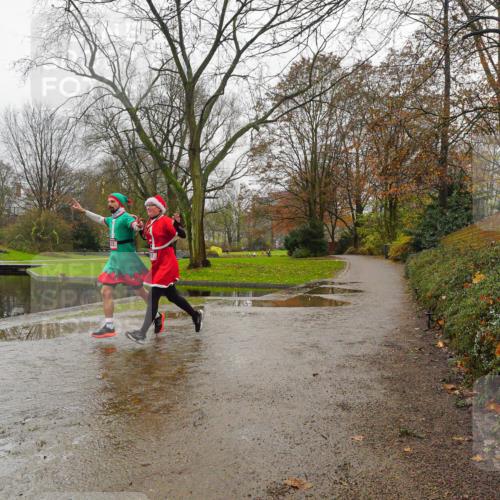 07.12.2025 - St. Pauli X-Mass-Run No. 15 Michael Burmester http://msf.ph/oto/9426564 07.12.2025 10:38:36 Laufen  meine-sportfotos.de