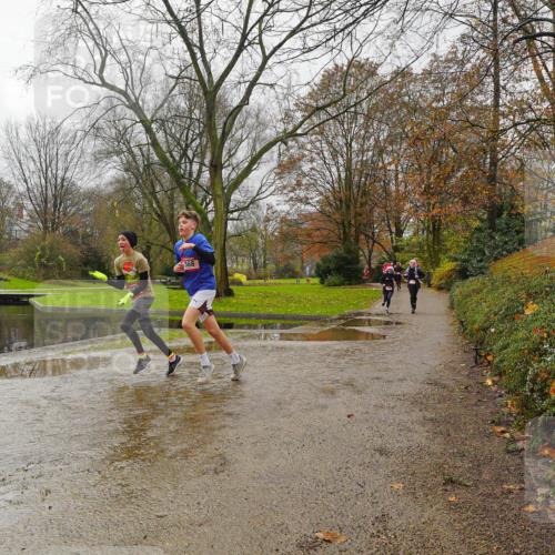 07.12.2025 - St. Pauli X-Mass-Run No. 15 Michael Burmester http://msf.ph/oto/9426570 07.12.2025 10:39:39 Laufen 568 meine-sportfotos.de