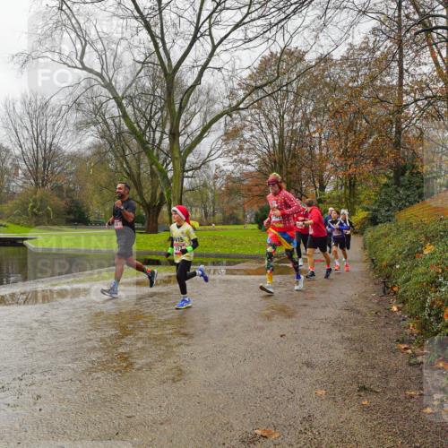 07.12.2025 - St. Pauli X-Mass-Run No. 15 Michael Burmester http://msf.ph/oto/9426572 07.12.2025 10:39:47 Laufen  meine-sportfotos.de