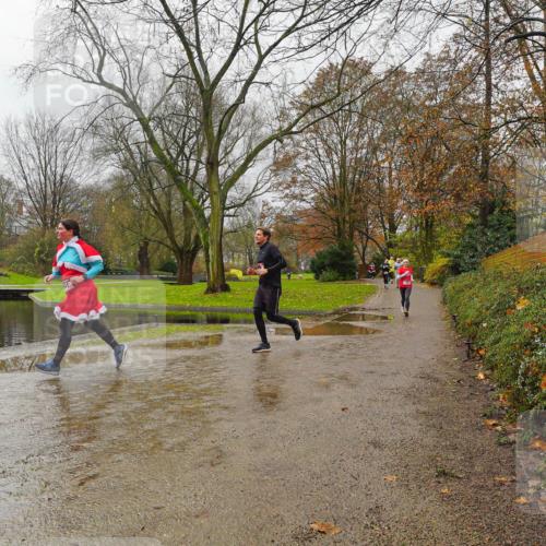 07.12.2025 - St. Pauli X-Mass-Run No. 15 Michael Burmester http://msf.ph/oto/9426576 07.12.2025 10:39:56 Laufen  meine-sportfotos.de