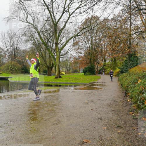 07.12.2025 - St. Pauli X-Mass-Run No. 15 Michael Burmester http://msf.ph/oto/9426584 07.12.2025 10:40:28 Laufen  meine-sportfotos.de