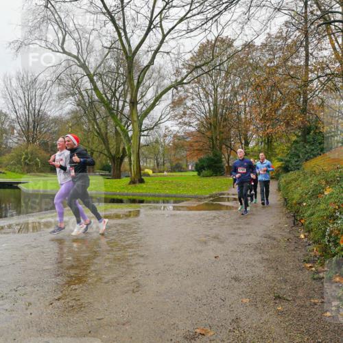 07.12.2025 - St. Pauli X-Mass-Run No. 15 Michael Burmester http://msf.ph/oto/9426592 07.12.2025 10:40:56 Laufen 4799 meine-sportfotos.de