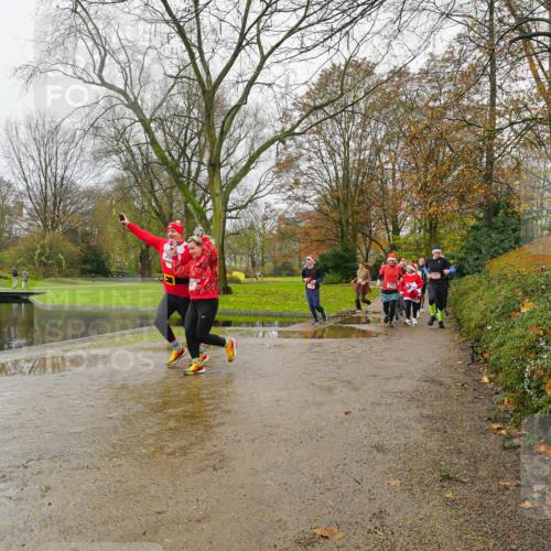 07.12.2025 - St. Pauli X-Mass-Run No. 15 Michael Burmester http://msf.ph/oto/9426629 07.12.2025 10:41:59 Laufen  meine-sportfotos.de