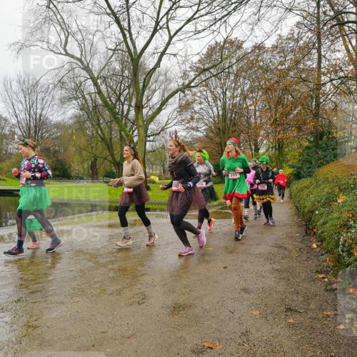 07.12.2025 - St. Pauli X-Mass-Run No. 15 Michael Burmester http://msf.ph/oto/9426652 07.12.2025 10:42:35 Laufen 285, 126 meine-sportfotos.de