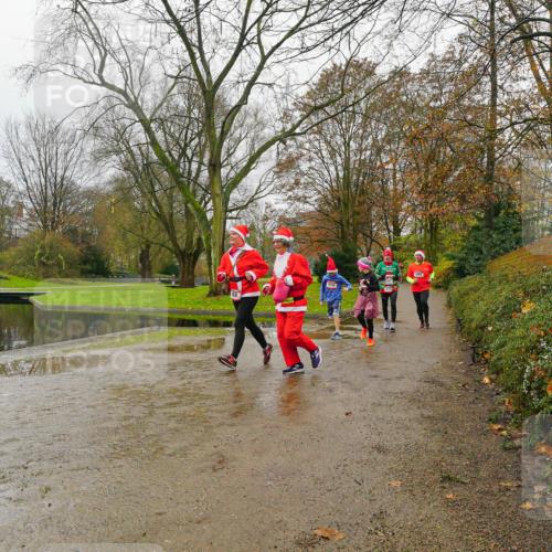 07.12.2025 - St. Pauli X-Mass-Run No. 15 Michael Burmester http://msf.ph/oto/9426681 07.12.2025 10:43:12 Laufen  meine-sportfotos.de