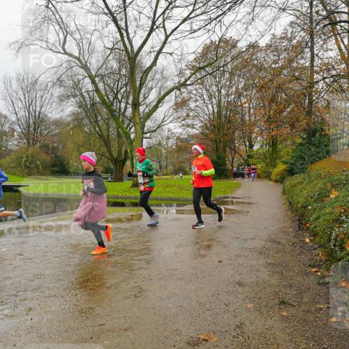 07.12.2025 - St. Pauli X-Mass-Run No. 15 Michael Burmester http://msf.ph/oto/9426683 07.12.2025 10:43:14 Laufen 565 meine-sportfotos.de