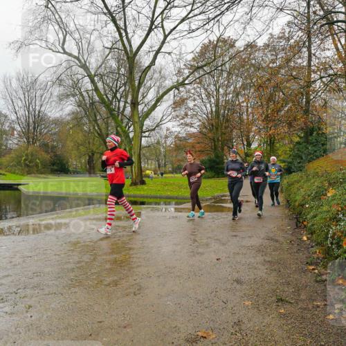 07.12.2025 - St. Pauli X-Mass-Run No. 15 Michael Burmester http://msf.ph/oto/9426691 07.12.2025 10:43:31 Laufen  meine-sportfotos.de