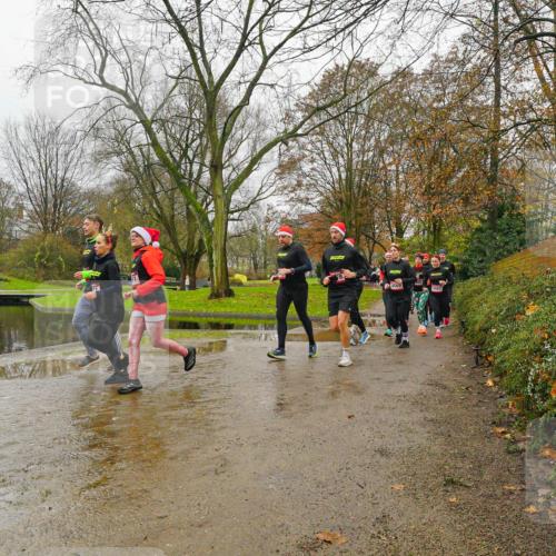 07.12.2025 - St. Pauli X-Mass-Run No. 15 Michael Burmester http://msf.ph/oto/9426698 07.12.2025 10:43:44 Laufen  meine-sportfotos.de