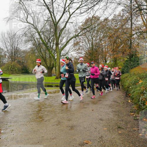 07.12.2025 - St. Pauli X-Mass-Run No. 15 Michael Burmester http://msf.ph/oto/9426717 07.12.2025 10:44:08 Laufen  meine-sportfotos.de