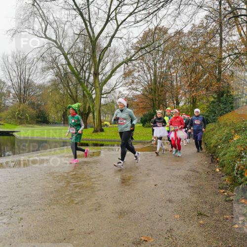 07.12.2025 - St. Pauli X-Mass-Run No. 15 Michael Burmester http://msf.ph/oto/9426736 07.12.2025 10:44:36 Laufen 1841, 1840 meine-sportfotos.de