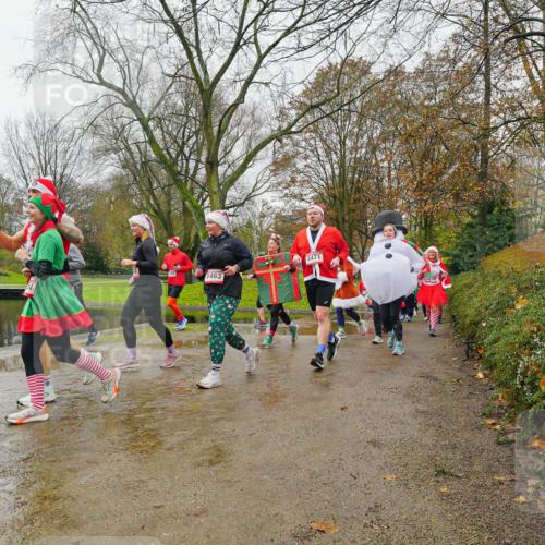 07.12.2025 - St. Pauli X-Mass-Run No. 15 Michael Burmester http://msf.ph/oto/9426758 07.12.2025 10:44:53 Laufen 1463, 4471 meine-sportfotos.de
