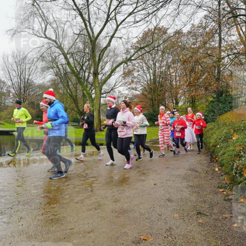 07.12.2025 - St. Pauli X-Mass-Run No. 15 Michael Burmester http://msf.ph/oto/9426771 07.12.2025 10:45:03 Laufen  meine-sportfotos.de