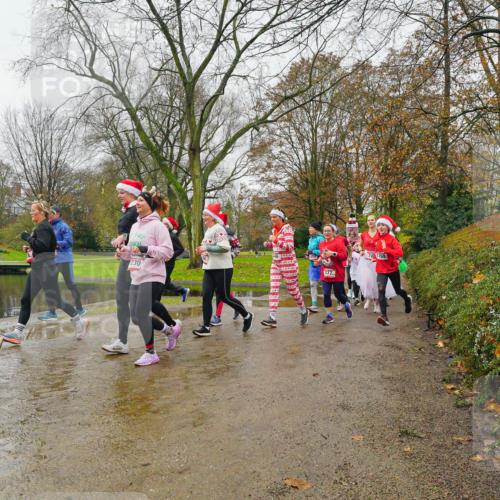 07.12.2025 - St. Pauli X-Mass-Run No. 15 Michael Burmester http://msf.ph/oto/9426772 07.12.2025 10:45:03 Laufen  meine-sportfotos.de