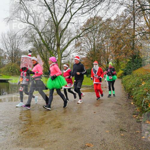 07.12.2025 - St. Pauli X-Mass-Run No. 15 Michael Burmester http://msf.ph/oto/9426778 07.12.2025 10:45:08 Laufen 78, 1625, 1866 meine-sportfotos.de