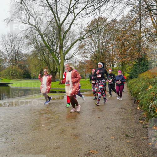 07.12.2025 - St. Pauli X-Mass-Run No. 15 Michael Burmester http://msf.ph/oto/9426786 07.12.2025 10:45:25 Laufen 1420, 1511, 1502 meine-sportfotos.de