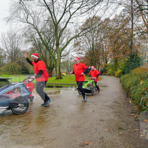 07.12.2025 - St. Pauli X-Mass-Run No. 15 Michael Burmester http://msf.ph/oto/9426869 07.12.2025 10:48:11 Laufen  meine-sportfotos.de