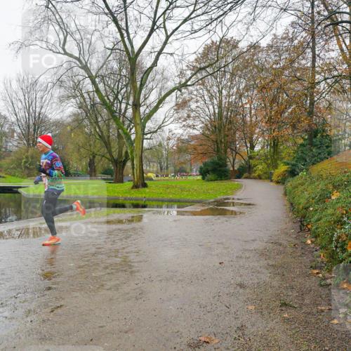 07.12.2025 - St. Pauli X-Mass-Run No. 15 Michael Burmester http://msf.ph/oto/9426901 07.12.2025 10:57:36 Laufen  meine-sportfotos.de