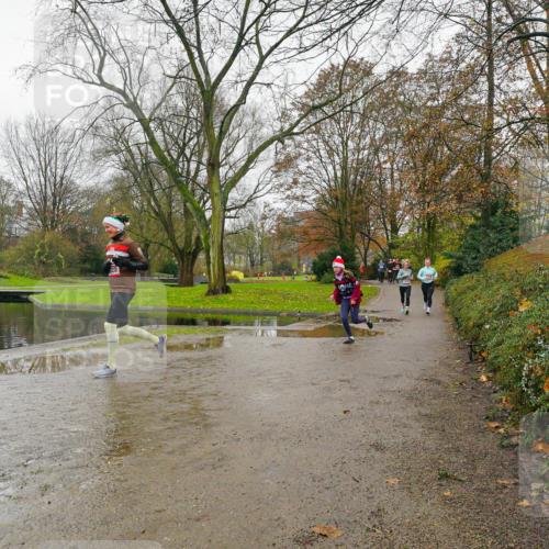 07.12.2025 - St. Pauli X-Mass-Run No. 15 Michael Burmester http://msf.ph/oto/9426927 07.12.2025 11:00:39 Laufen  meine-sportfotos.de