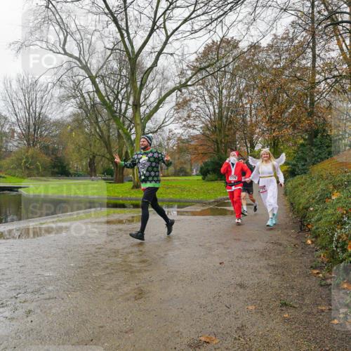 07.12.2025 - St. Pauli X-Mass-Run No. 15 Michael Burmester http://msf.ph/oto/9426982 07.12.2025 11:02:19 Laufen 1779, 775 meine-sportfotos.de