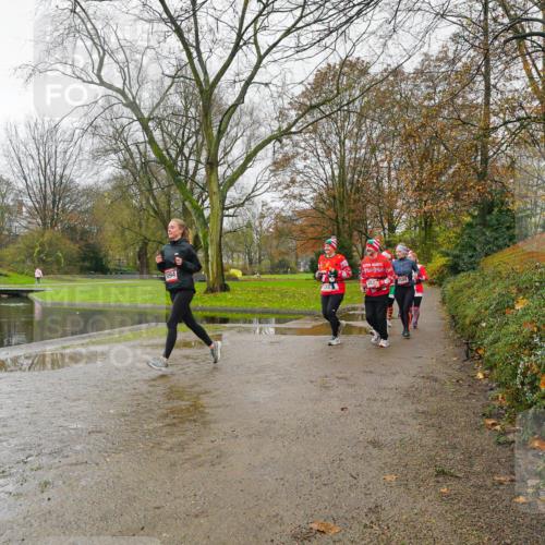 07.12.2025 - St. Pauli X-Mass-Run No. 15 Michael Burmester http://msf.ph/oto/9426998 07.12.2025 11:02:56 Laufen 1094 meine-sportfotos.de