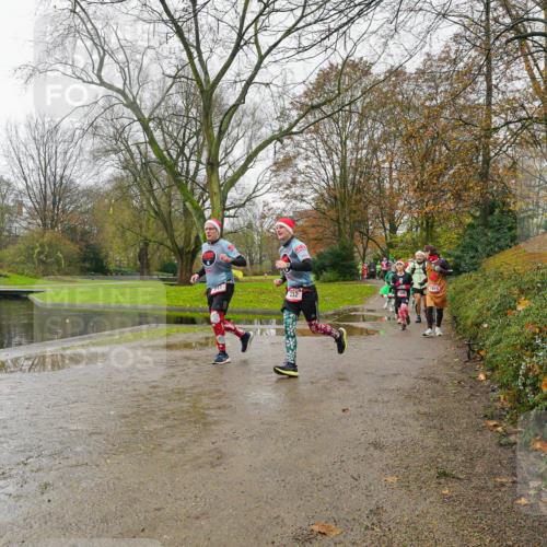 07.12.2025 - St. Pauli X-Mass-Run No. 15 Michael Burmester http://msf.ph/oto/9427004 07.12.2025 11:03:19 Laufen 241, 232 meine-sportfotos.de